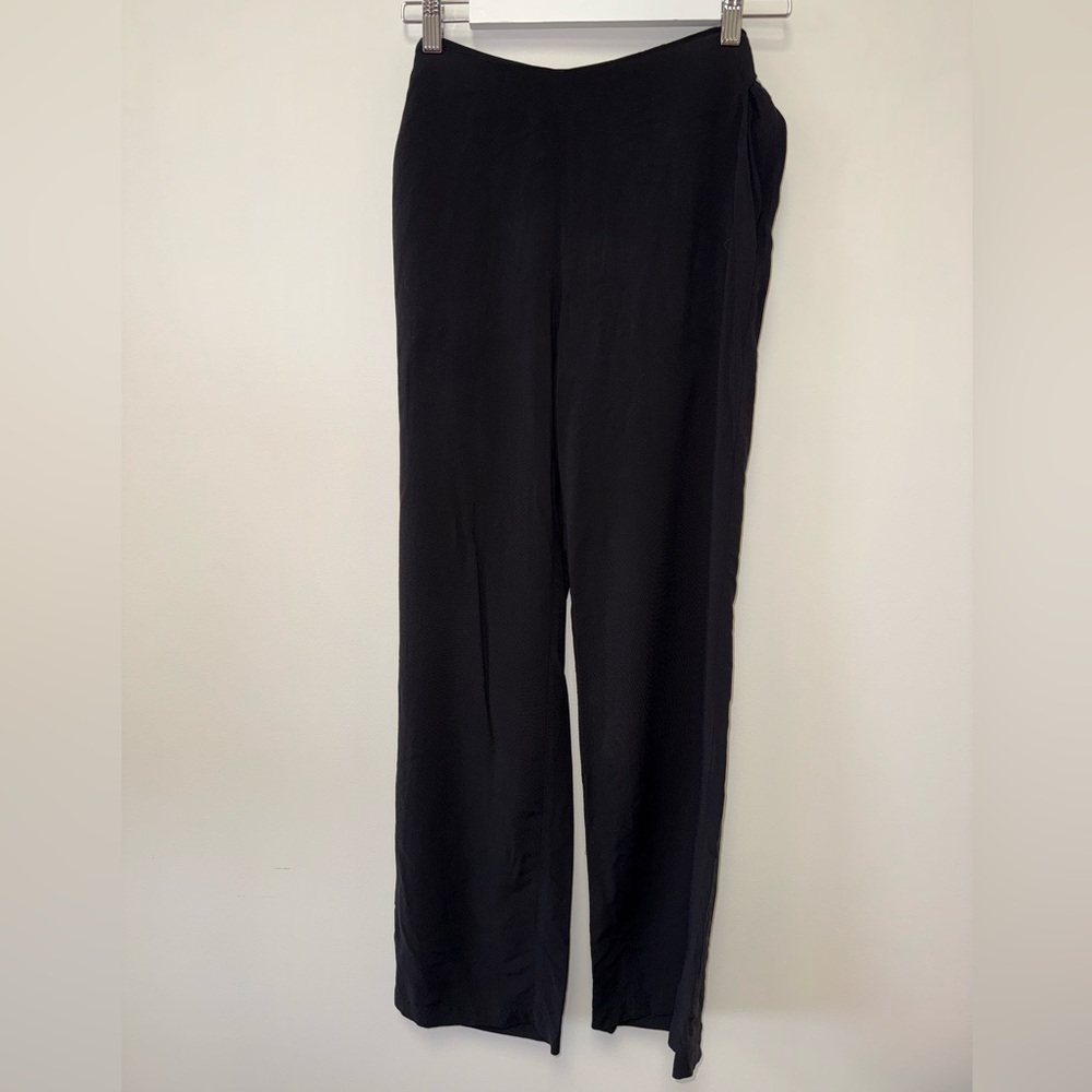 Michael Kors (6) Black Straight Leg Dress Pants with Tied Back